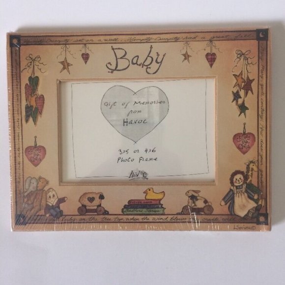 3 x 5 or 4 x 6 photo frame Gift of memories BABY from Havoc - Picture 2 of 3